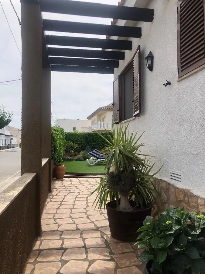 Holiday home Mirariu Villa Els Muntells