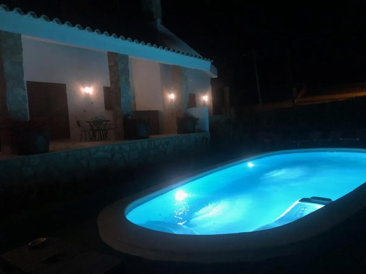 Mirariu Villa Els Muntells 0*,  Spain